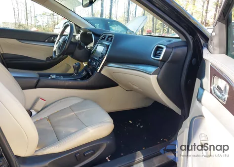 2018 Nissan Maxima 3.5 Sl from USA, damaged, VIN 1N4AA6APXJC403568